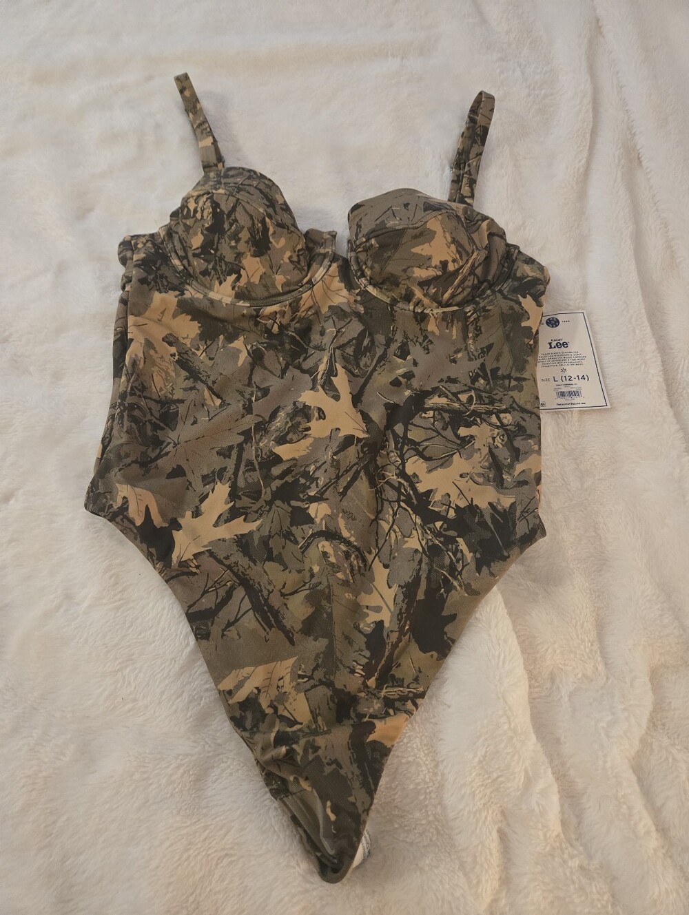 Lee  One-Piece Swimsuit in Camo Green